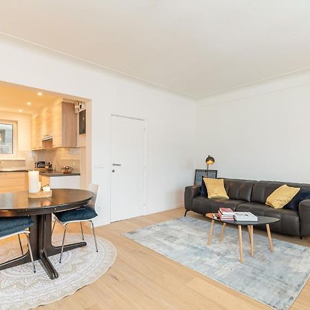 Appartement Between The Theaters Of Anvers Extérieur photo